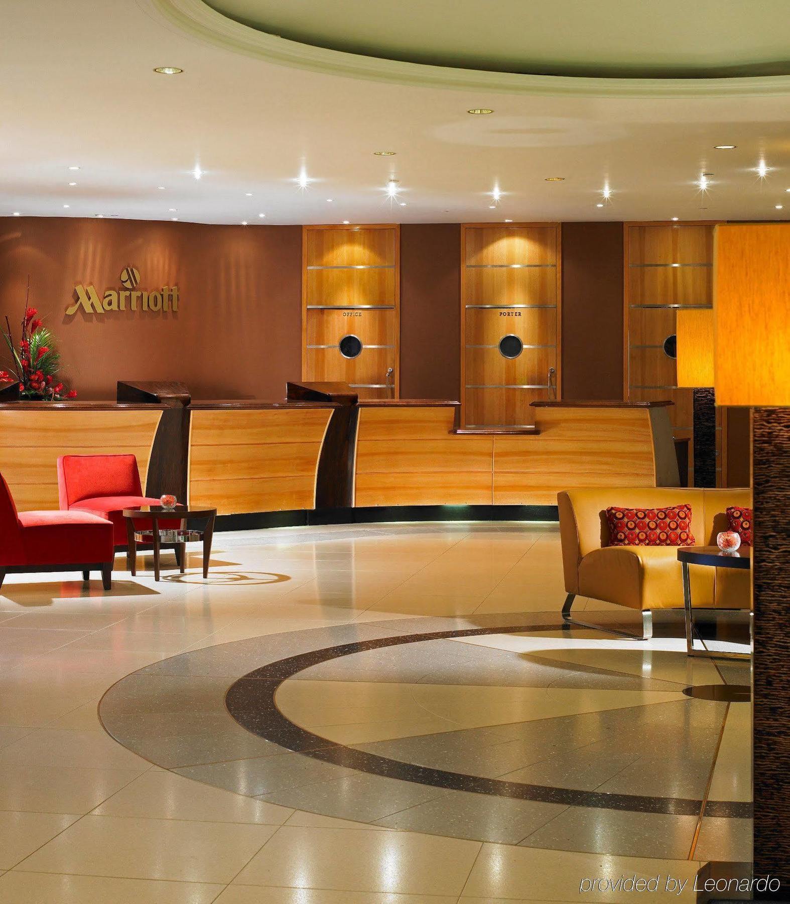 Delta Hotels By Marriott Бекслихет Экстерьер фото